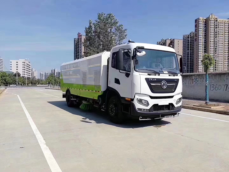 中威東風(fēng)天錦7水/9塵洗掃車