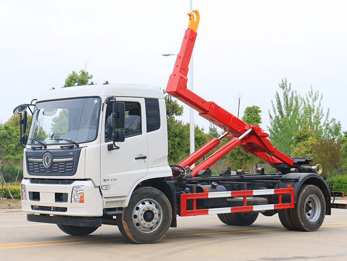 中威東風天錦15噸勾臂式垃圾車