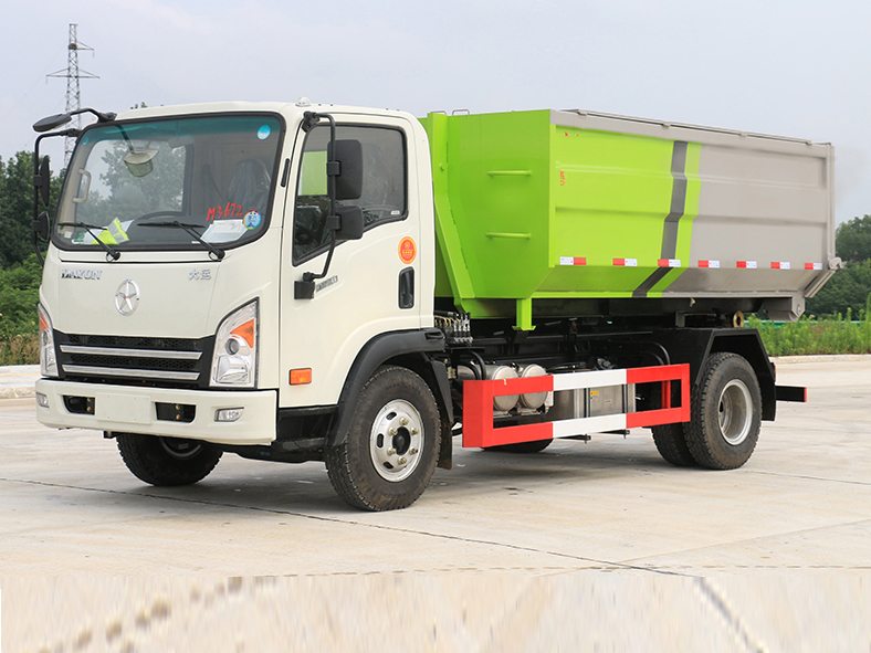 中威大運藍牌6方勾臂垃圾車