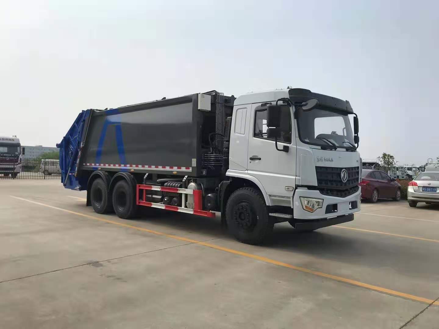 東風專底后雙橋16方壓縮垃圾車