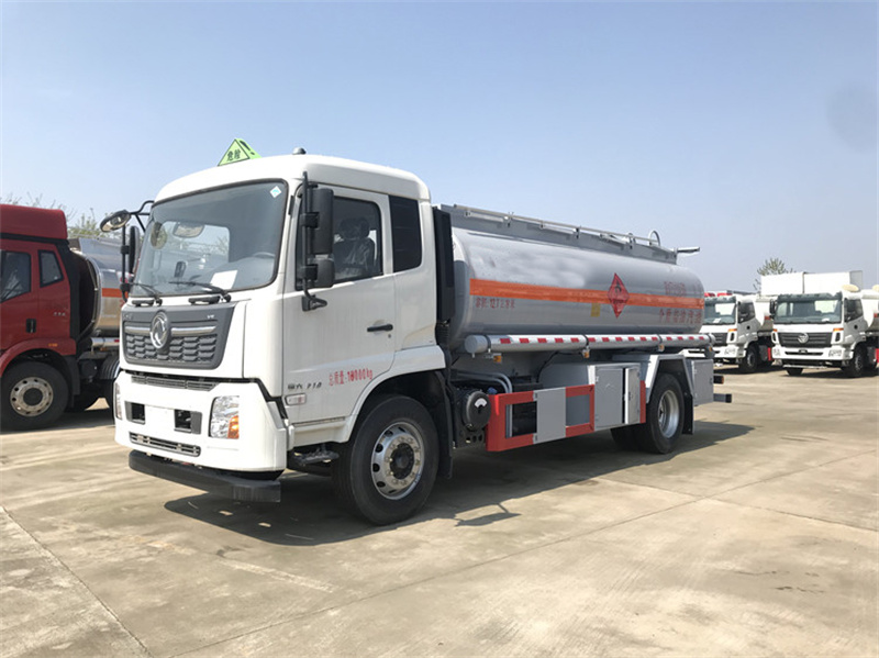 東風(fēng)天錦12.7噸加油車